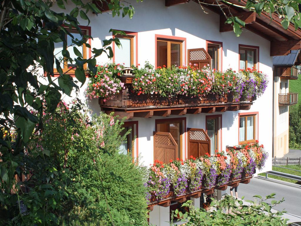 Bed and Breakfast Zimmervermietung Babsy à Zell am See Extérieur photo